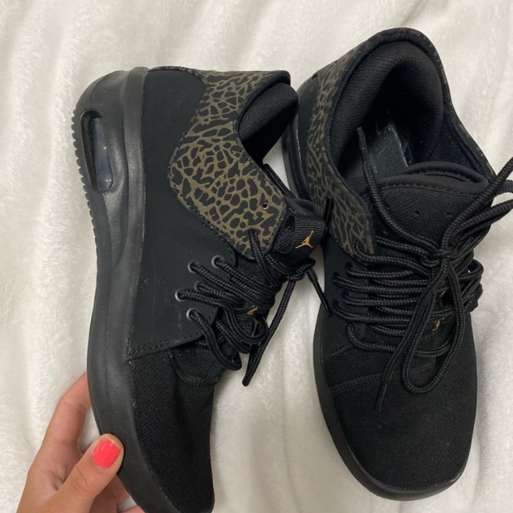Nike jordan running shoes